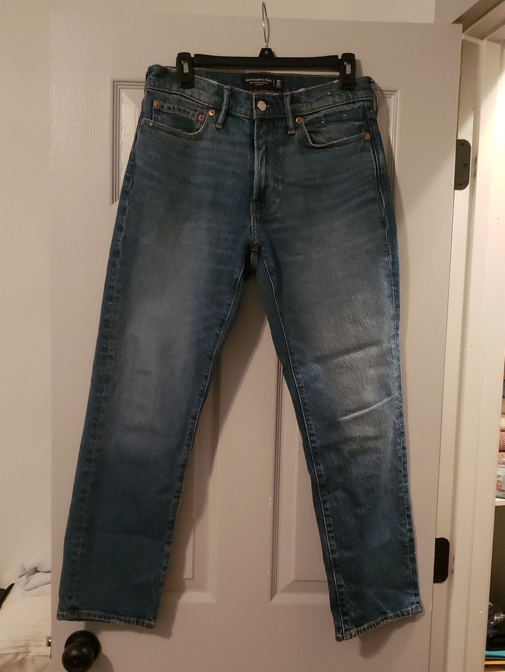 Abercrombie & Fitch Men's Faded Blue Slim Straight Jeans